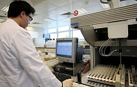 Химики создали наномембраны для диагностики болезней по химическому составу слез Химики создали наномембраны для диагностики болезней по химическому составу слез