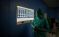 Мозг перенесших лимфому Ходжкинса пациентов быстро стареет Мозг перенесших лимфому Ходжкинса пациентов быстро стареет